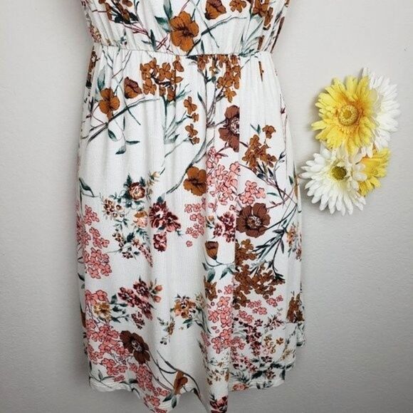 Parc & Lex Lace Up Off Shoulder Floral Dress - Picture 15 of 16